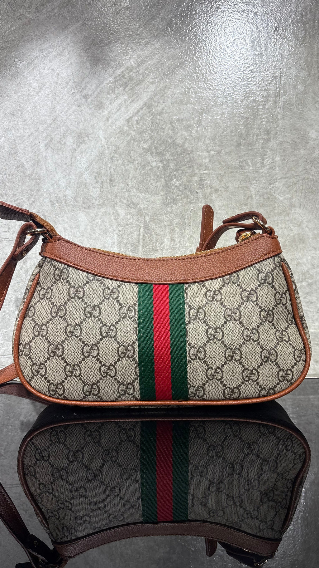 Gucci Ophidia GG Small Shoulder Bag