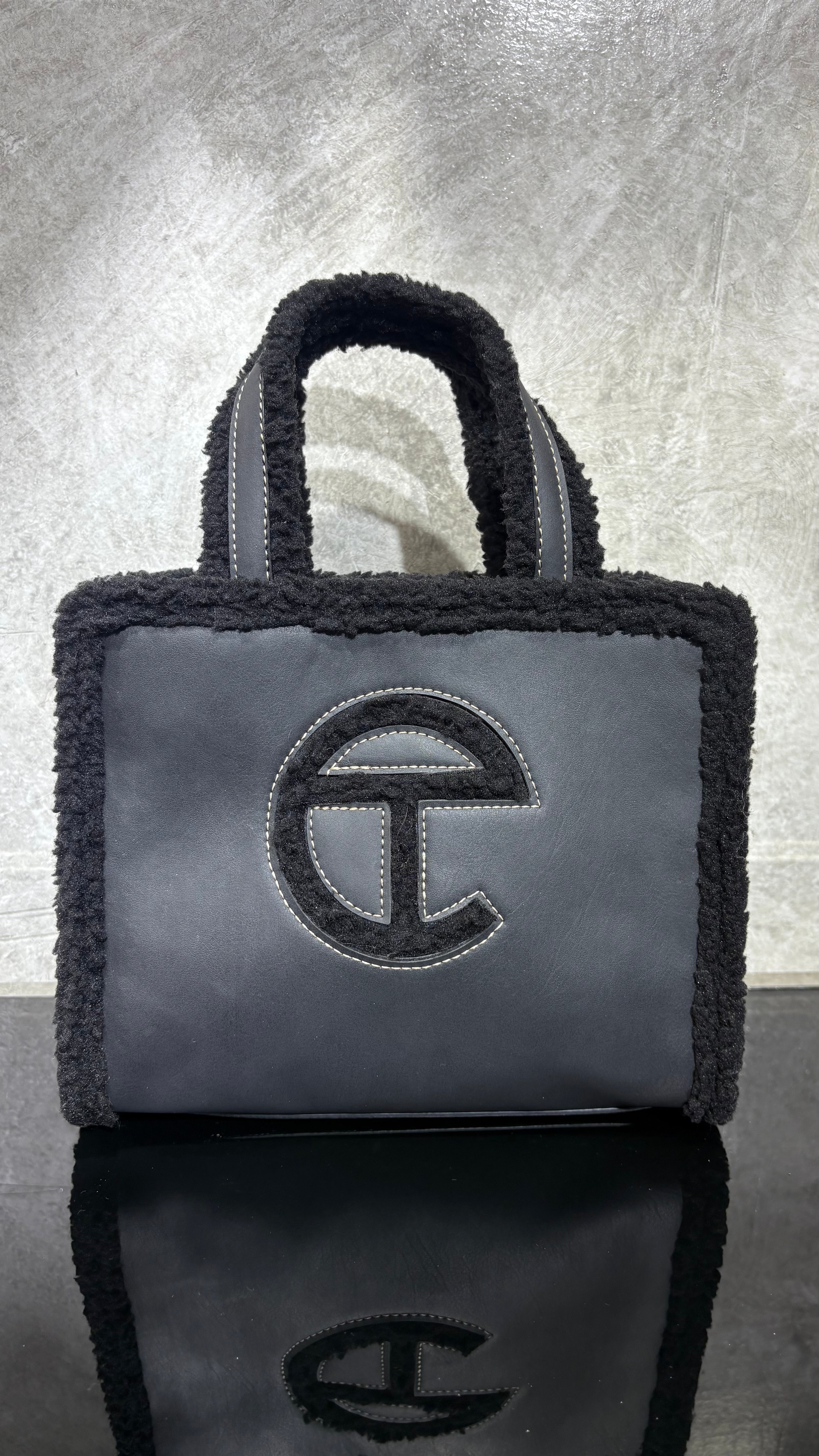 UGG x Telfar Medium Shopper bag