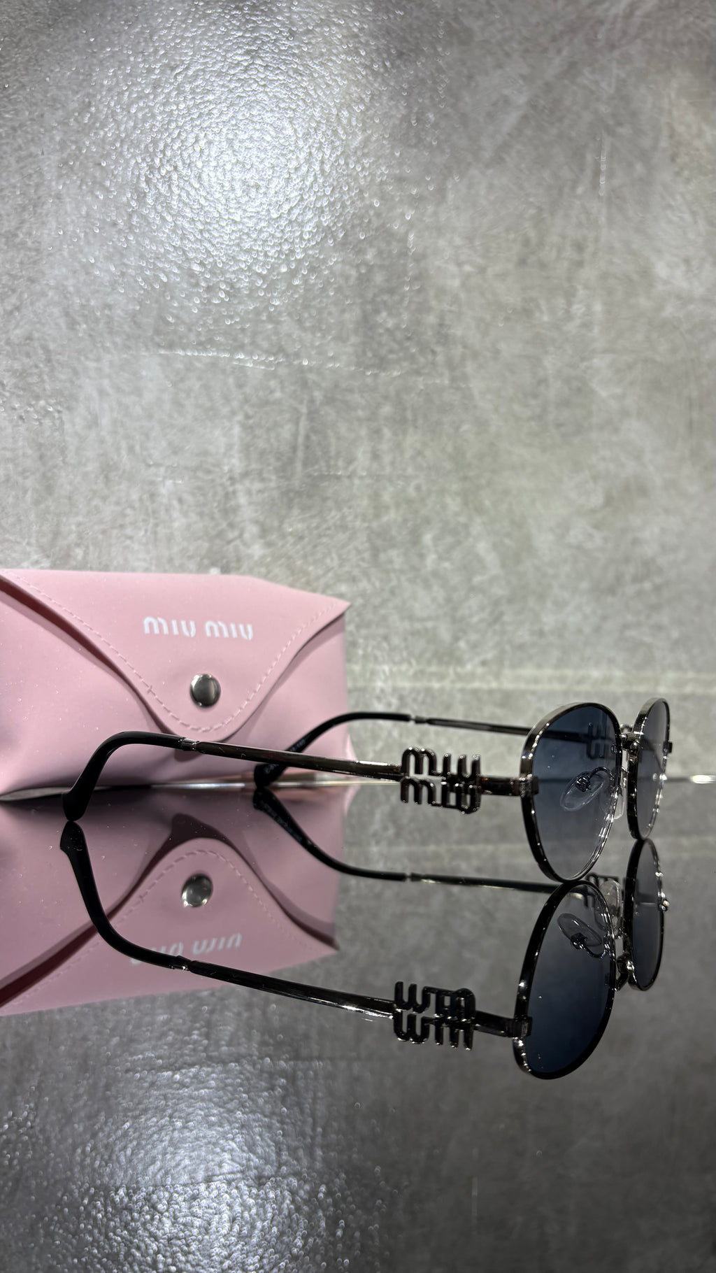 Sunglasses MIU MIU