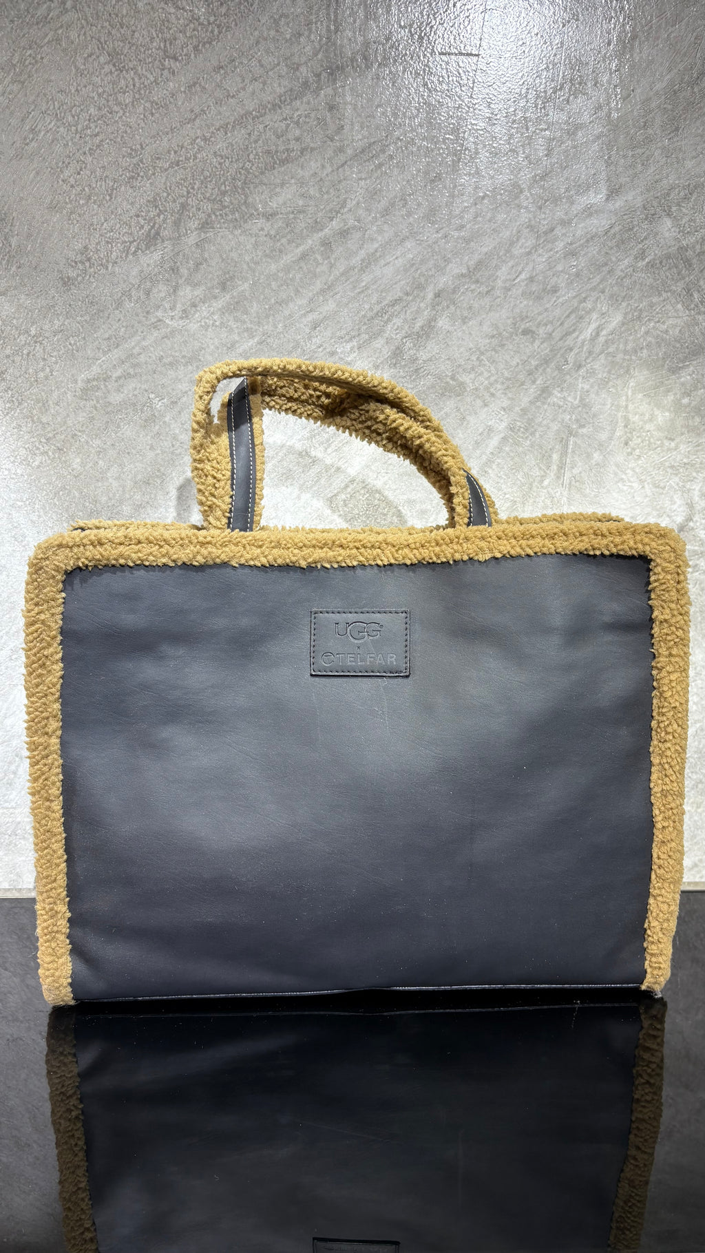 UGG x Telfar Large Shopper bag