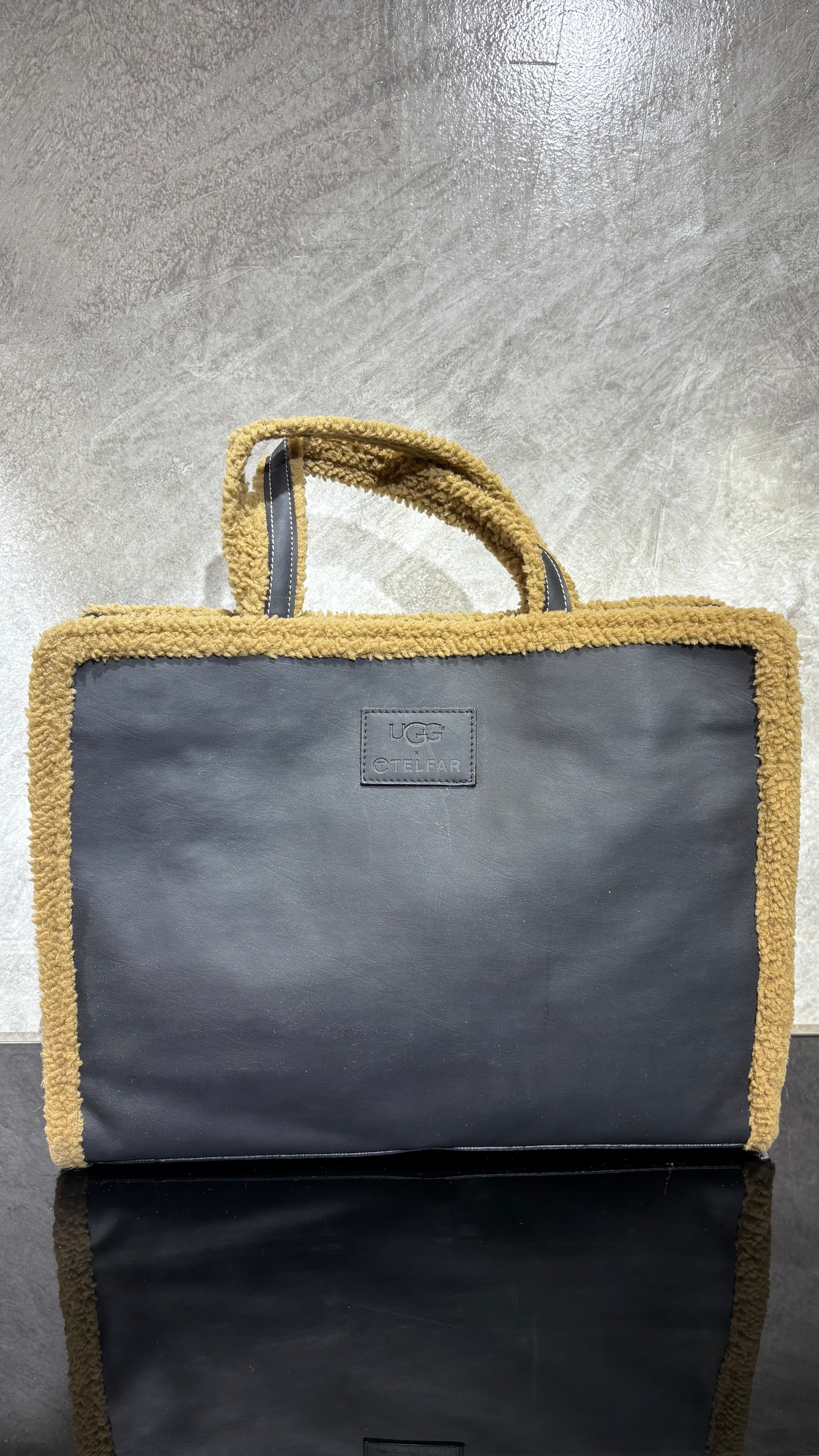 UGG x Telfar Large Shopper bag