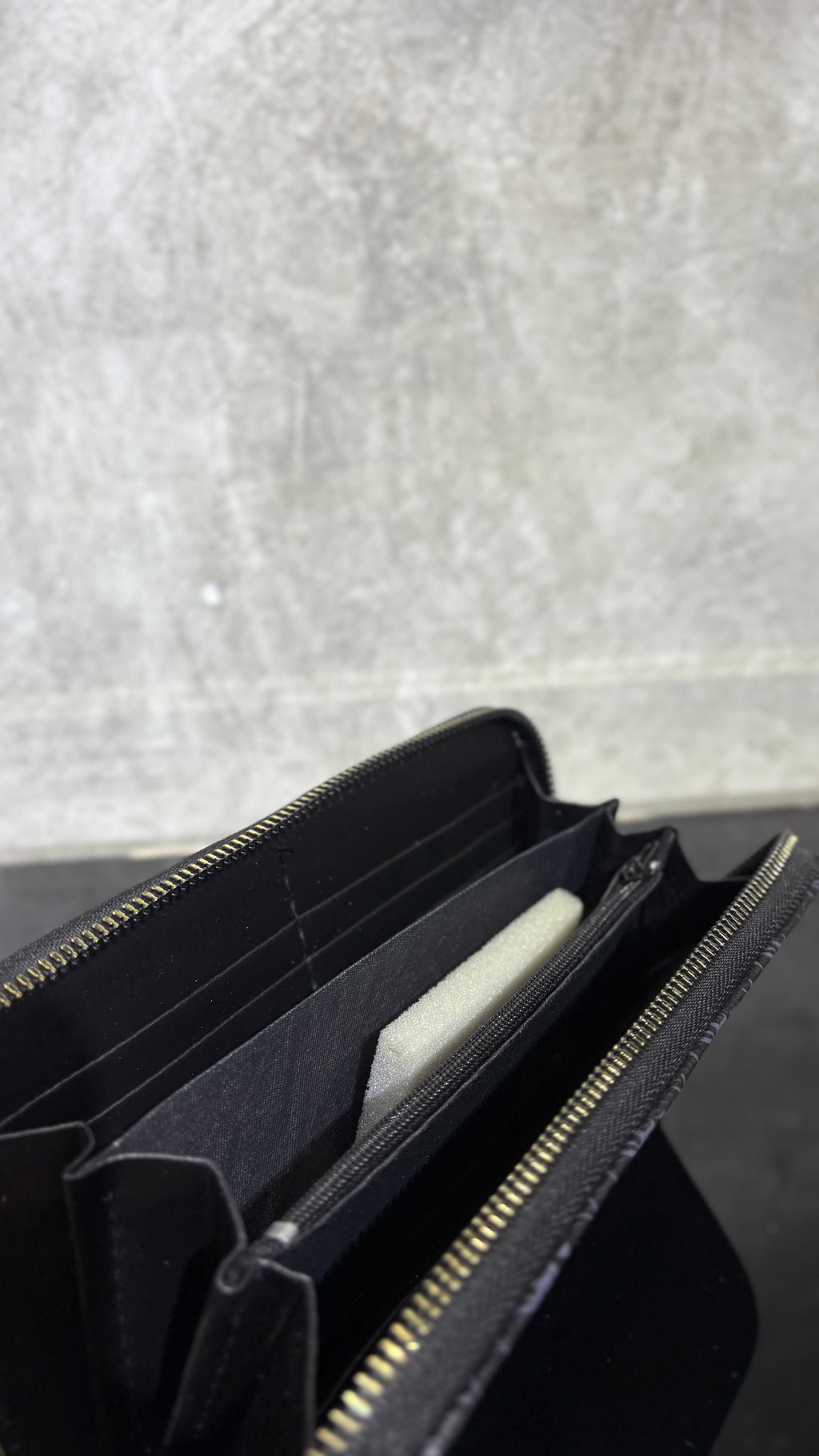 Wallet GUESS