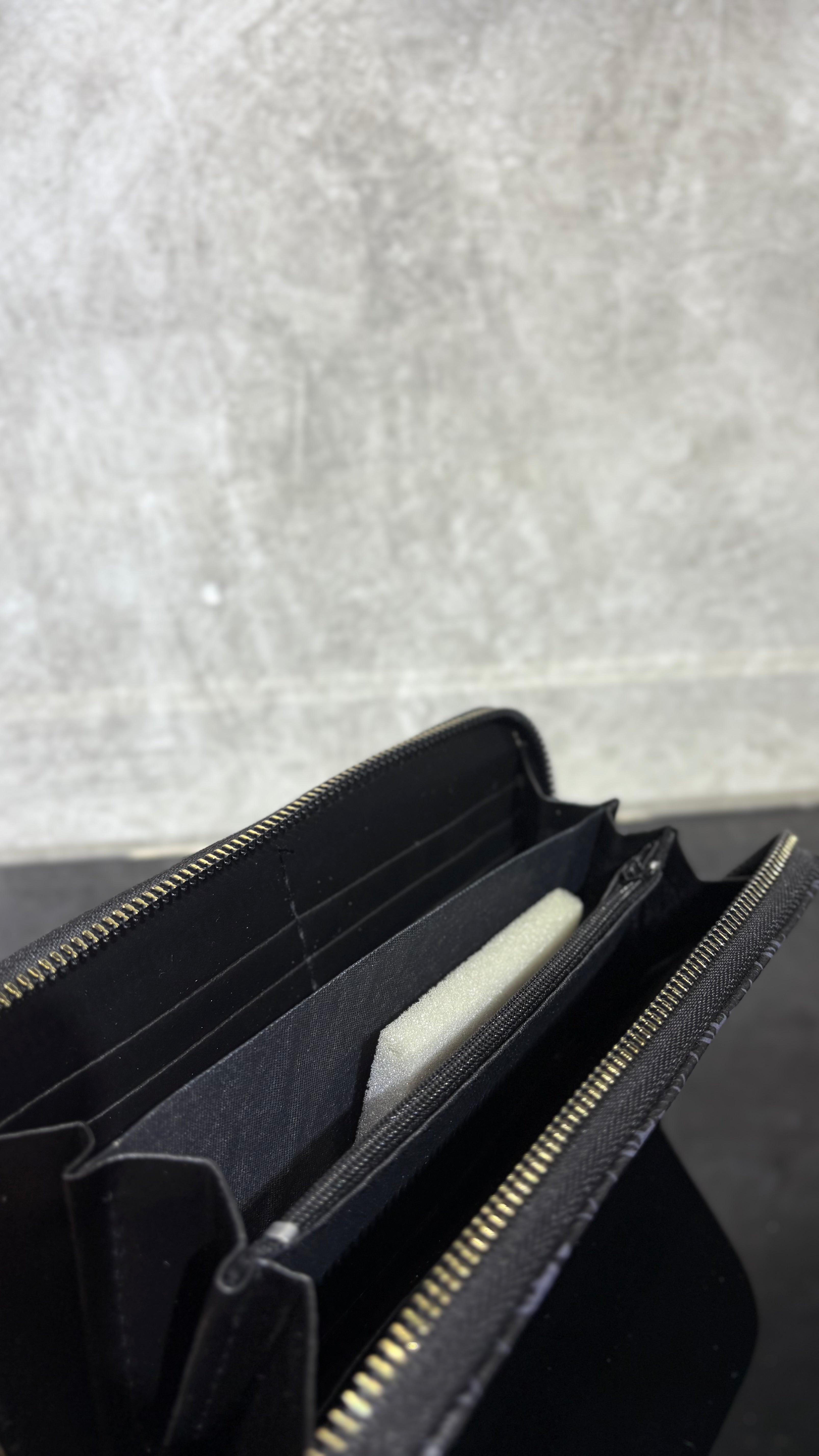 Wallet GUESS