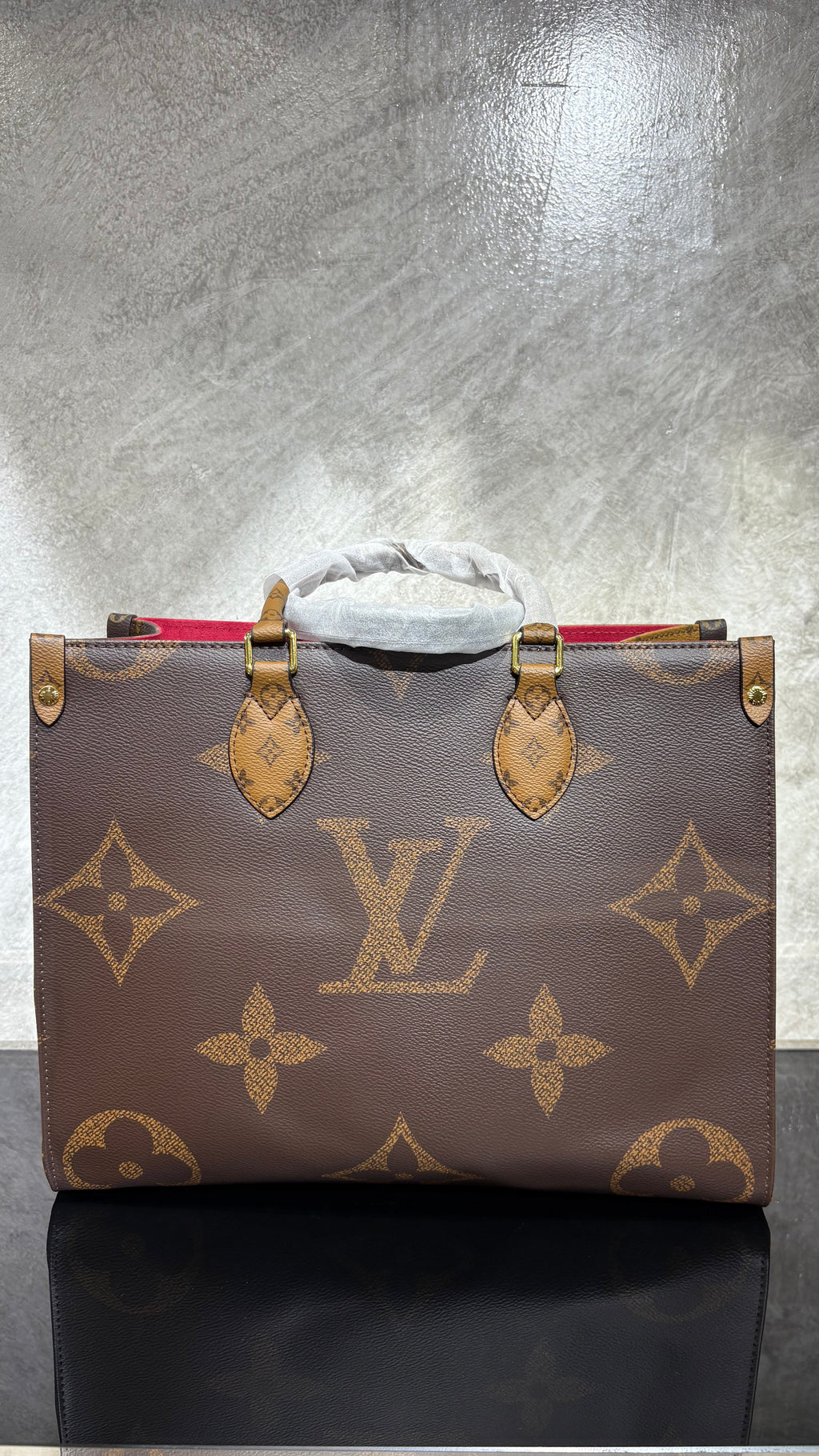 Louis Vuitton Onthego MM