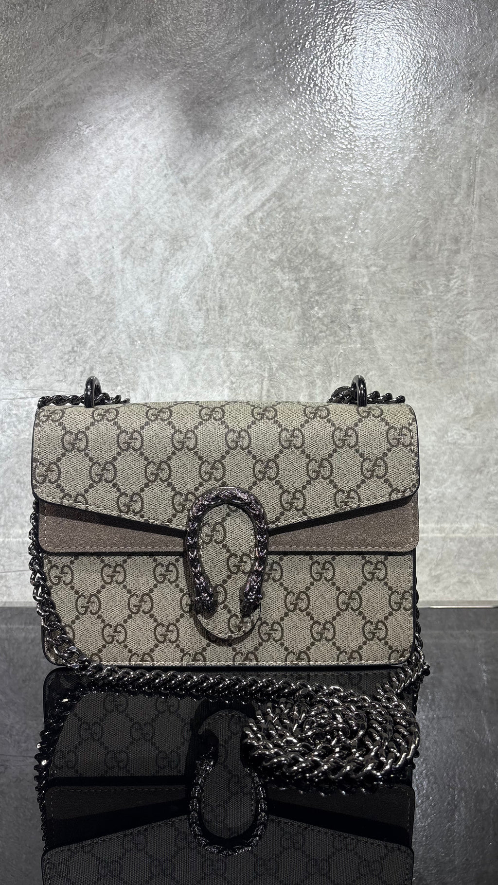 Gucci Dionysus Shoulder Bag