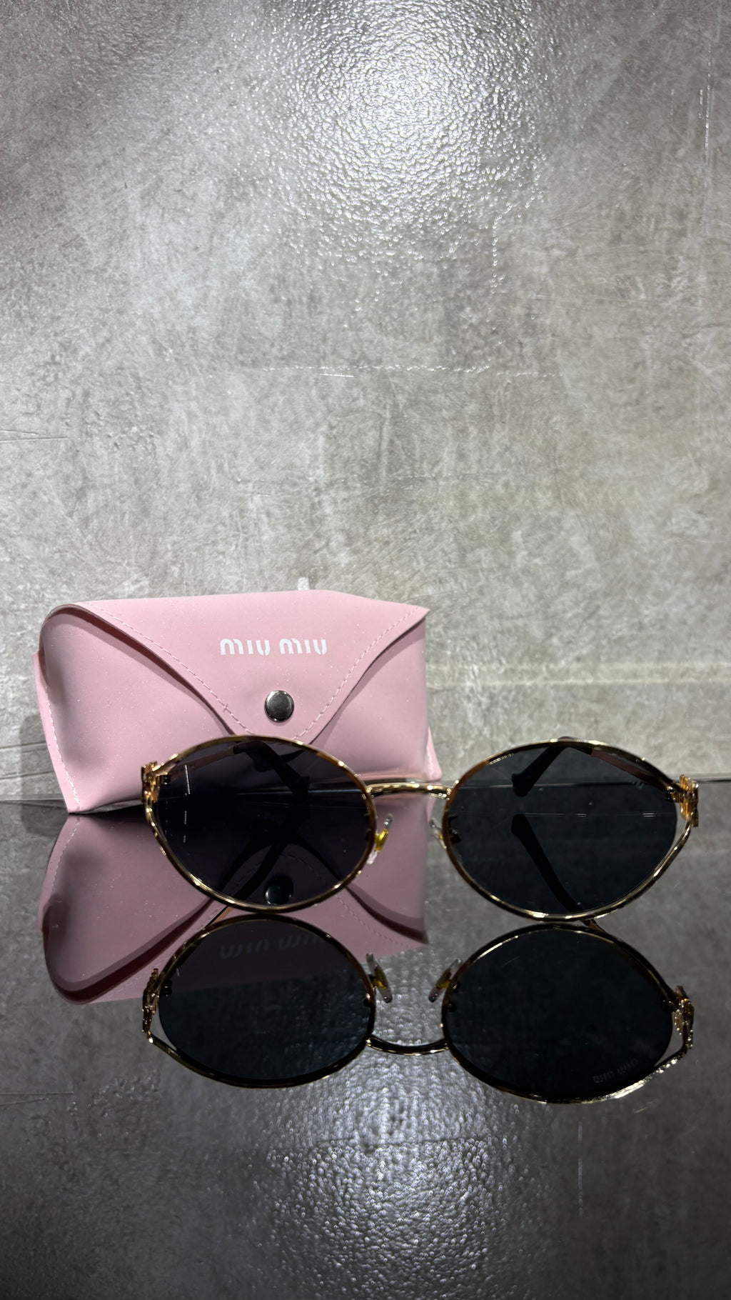 Sunglasses MIU MIU