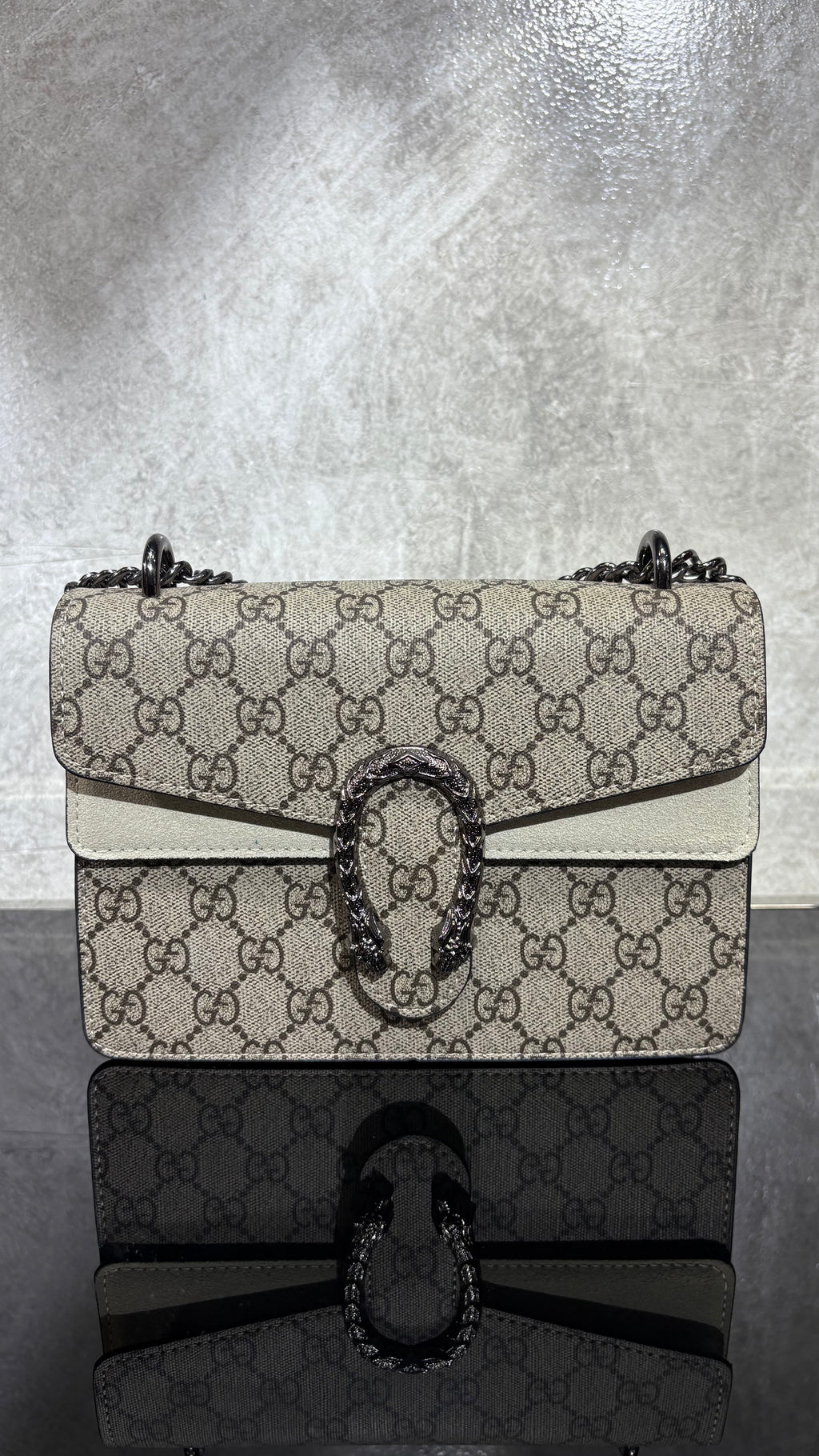 Gucci Dionysus Shoulder Bag